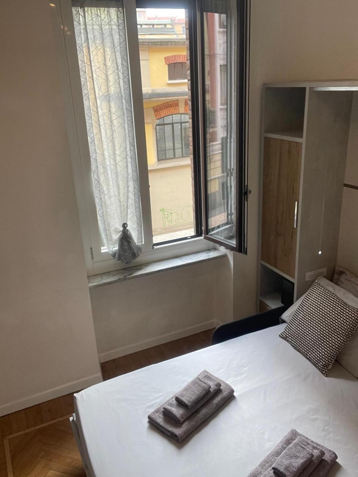 Drooms 4,0 Domotic Smart Self 24h,7 Vicino Treni Porta Susa E Centro Storico Affittacamere