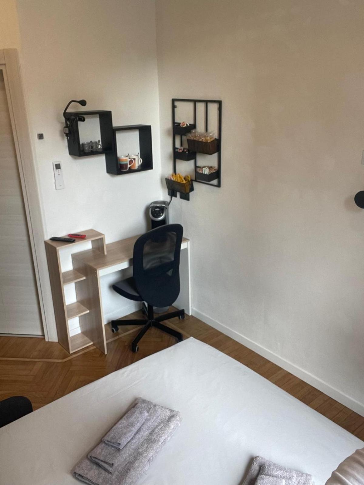 Drooms 4,0 Domotic Smart Self 24h,7 Vicino Treni Porta Susa E Centro Storico Affittacamere Torino