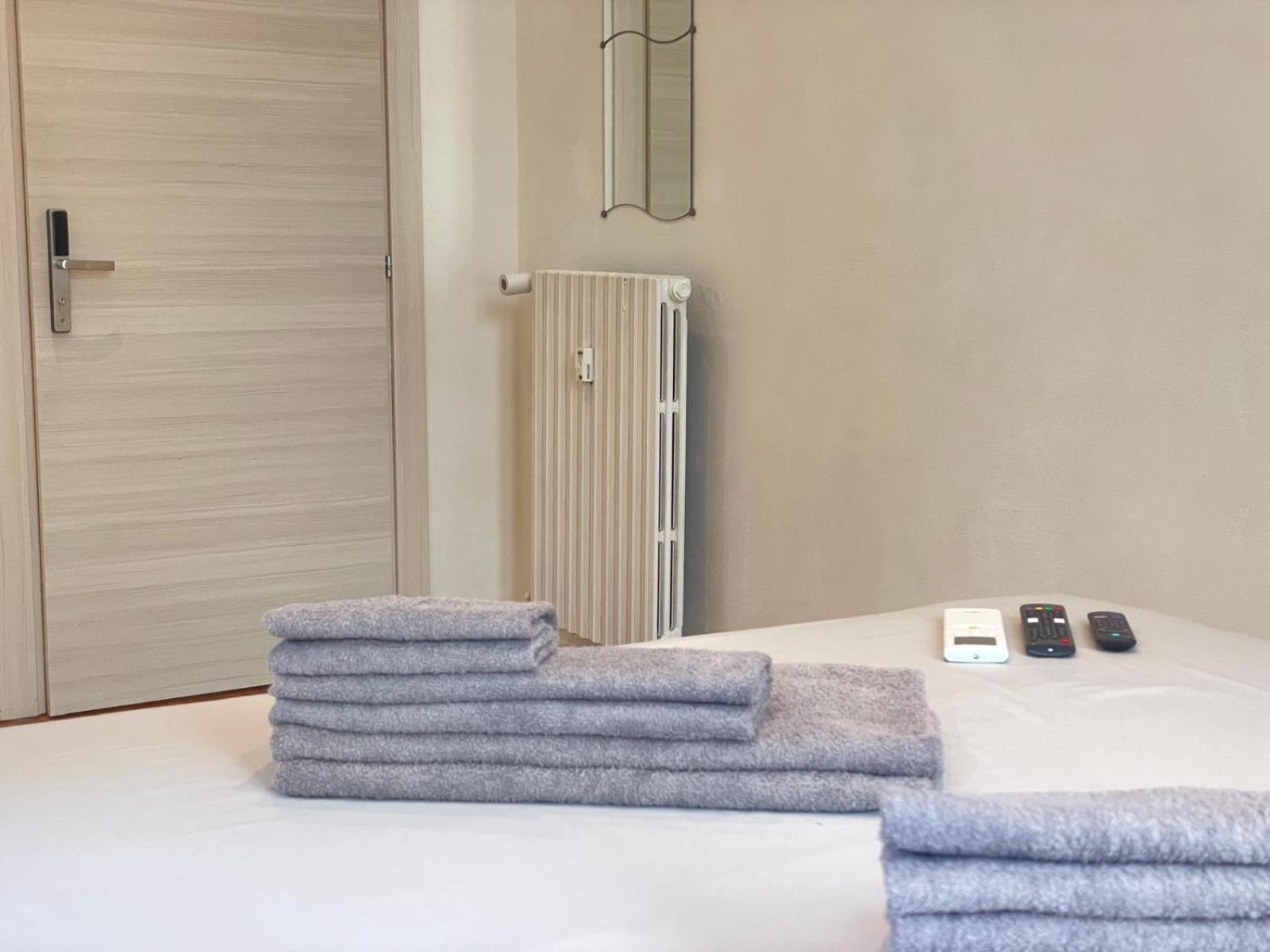 Drooms 4,0 Domotic Smart Self 24h,7 Vicino Treni Porta Susa E Centro Storico Affittacamere