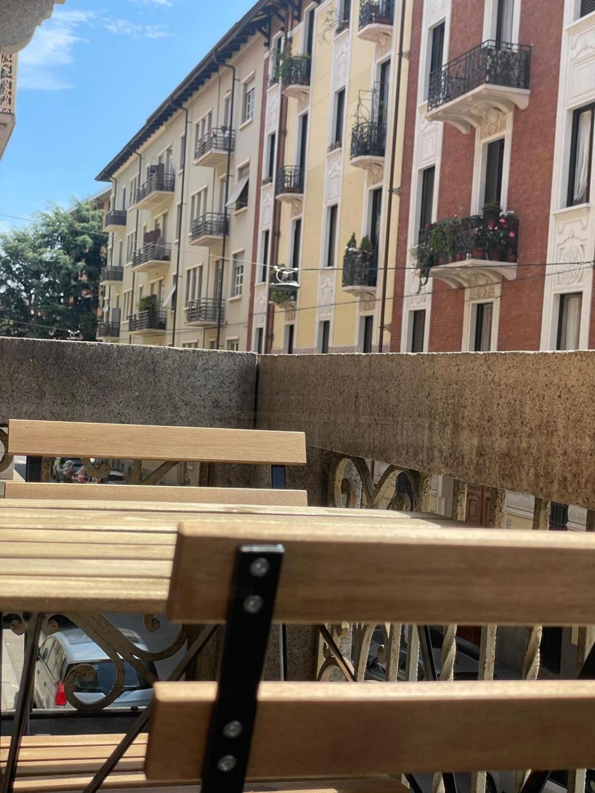 Guest house Drooms 4,0 Domotic Smart Self 24h,7 Vicino Treni Porta Susa E Centro Storico