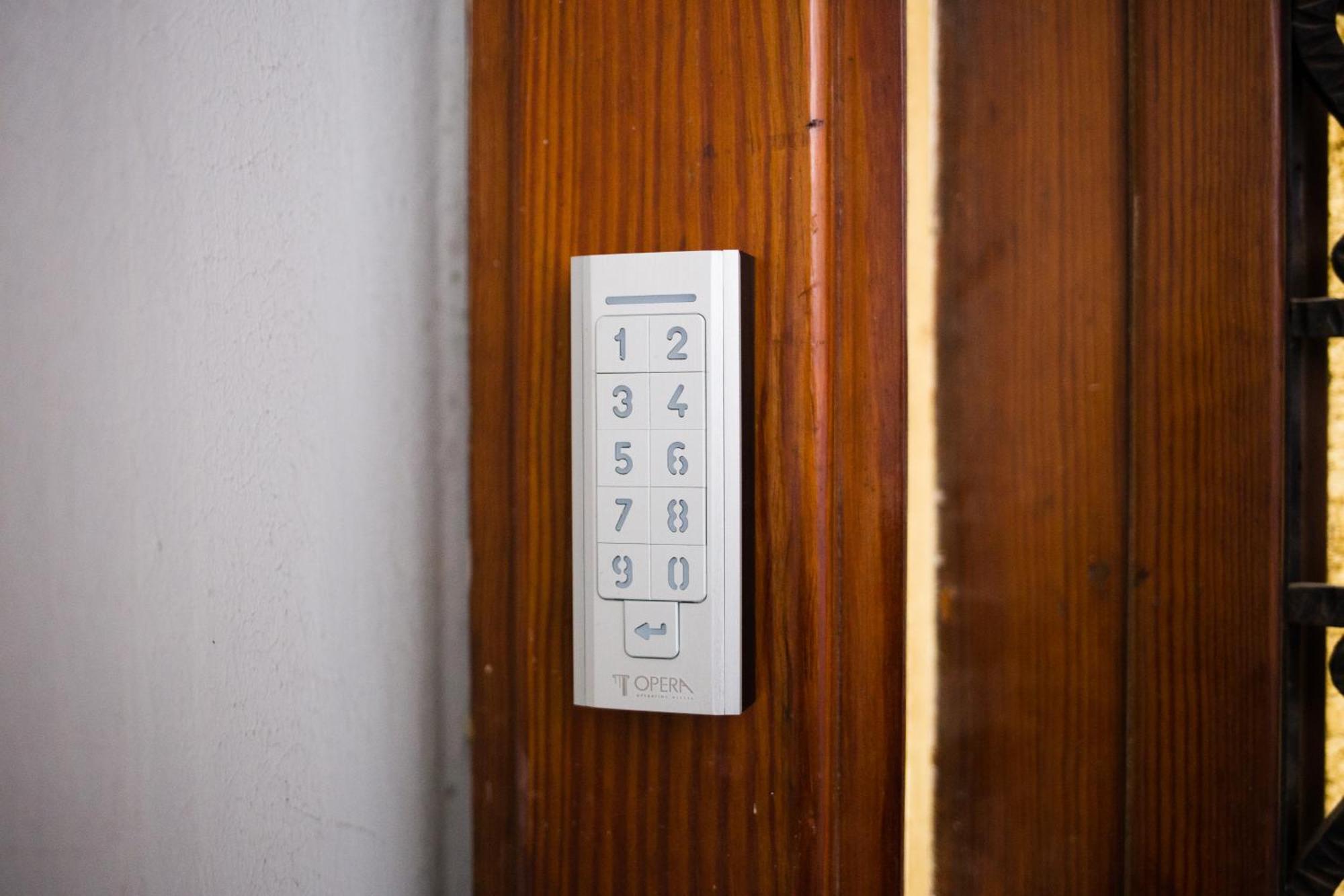 Guest house Drooms 4,0 Domotic Smart Self 24h,7 Vicino Treni Porta Susa E Centro Storico Turin