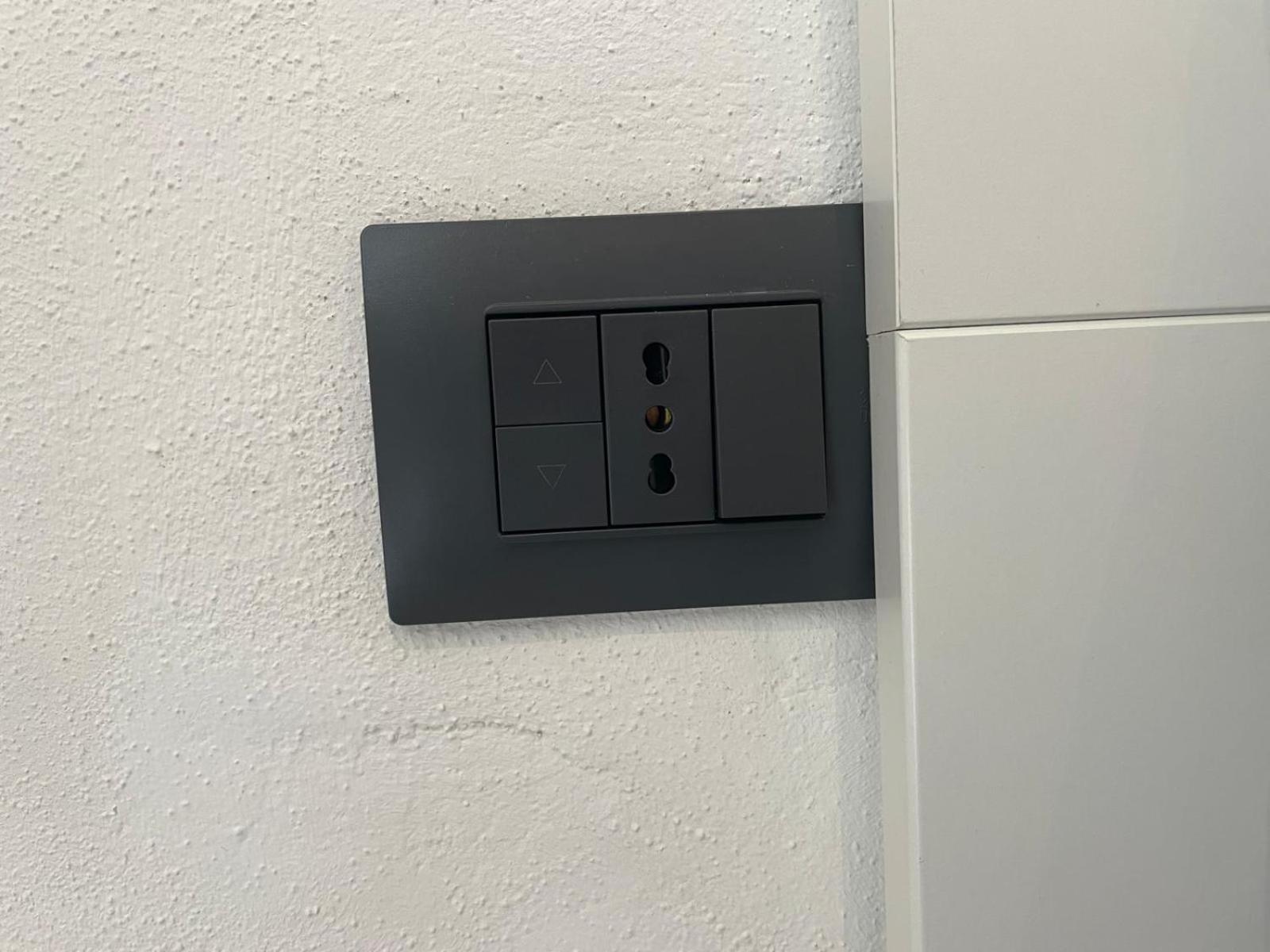Drooms 4,0 Domotic Smart Self 24h,7 Vicino Treni Porta Susa E Centro Storico Guest house Turin